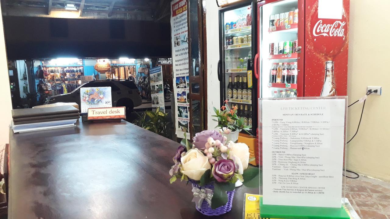 לואנג פרבאנג Tony Central Hostel מראה חיצוני תמונה